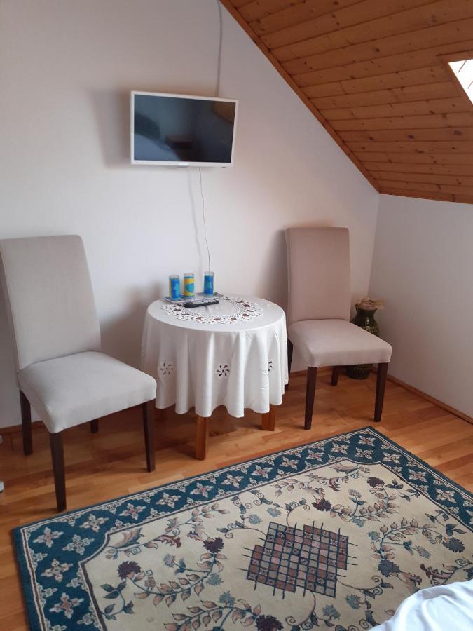 Anna Vendeghaz Hotel Balatonakali Bagian luar foto