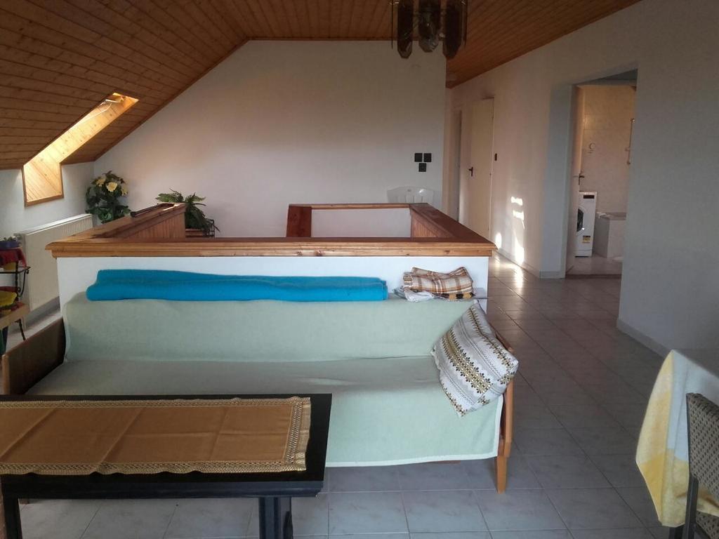 Anna Vendeghaz Hotel Balatonakali Bagian luar foto