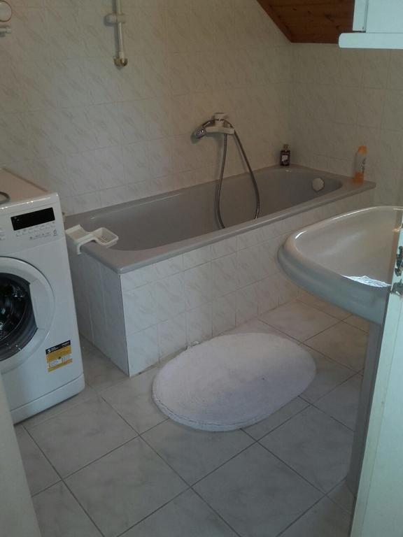 Anna Vendeghaz Hotel Balatonakali Bagian luar foto